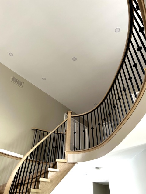 Popcorn ceiling removal — Burlington (Alton Village) — modern smooth ceiling